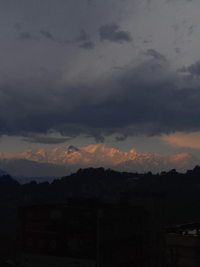 Neora Backpackers Hostel Darjeeling  Eksteriør billede